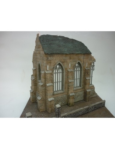 BASE PARA DIORAMA: IGLESIA DESTRUIDA 1/35