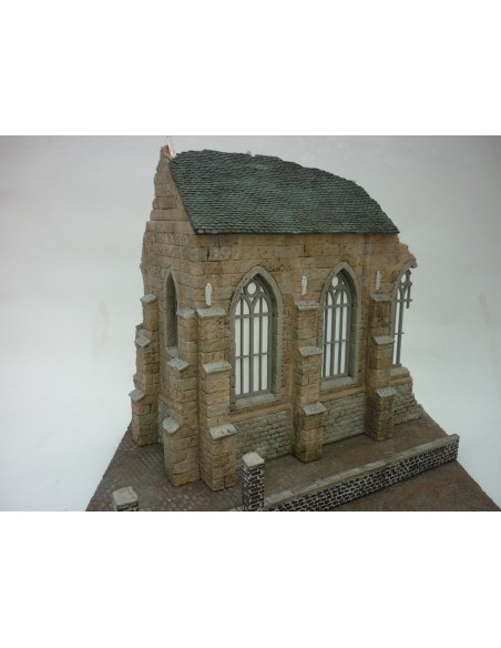 BASE PARA DIORAMA: IGLESIA DESTRUIDA 1/35