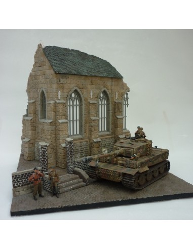 BASE PARA DIORAMA: IGLESIA DESTRUIDA 1/35