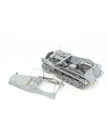 Sd.Kfz.250/3 "Greif" Rommel's Command Half-Track / Z Chassis (2 in 1)