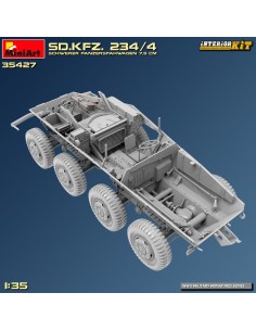 Schwerer Panzerspahwagen 7,5 cm Interior Ki 2