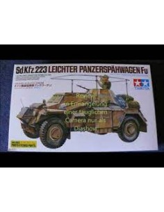 Sd.kfz.223 leichter panzerspähwagen fu incluidos...