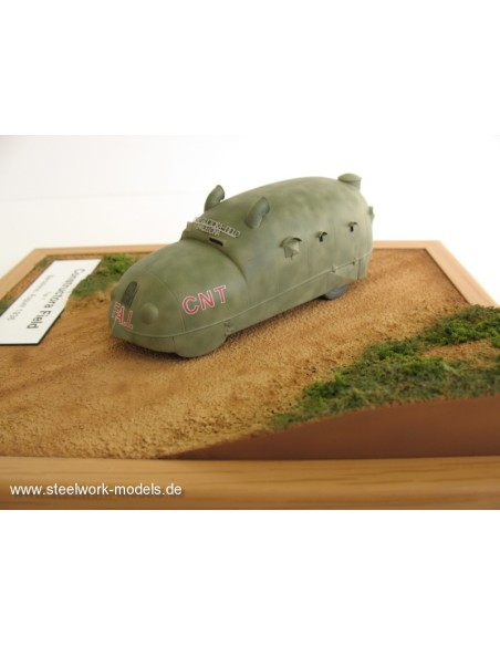 CONSTRUCTORA FIELD 1 WITH ETCHPARTS & DECALS 1/72