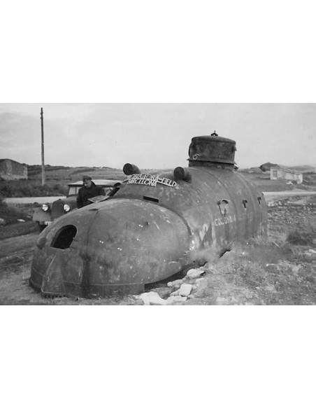 CONSTRUCTORA FIELD 2 WITH ETCHPARTS & DECALS 1/72