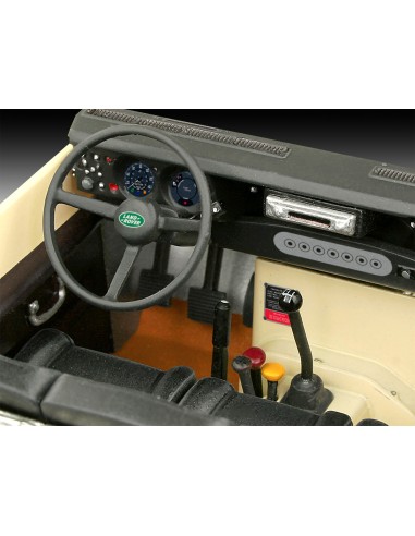 Land Rover Series III LWB 109