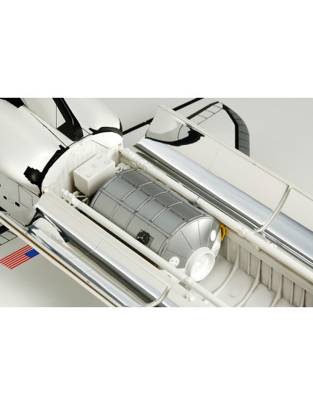 Space Shuttle Atlantis 1/100
