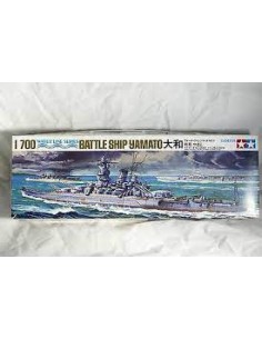 Battleship Yamato 1/700
