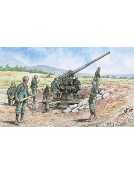 Italian 90/53 gun with Crew WWII