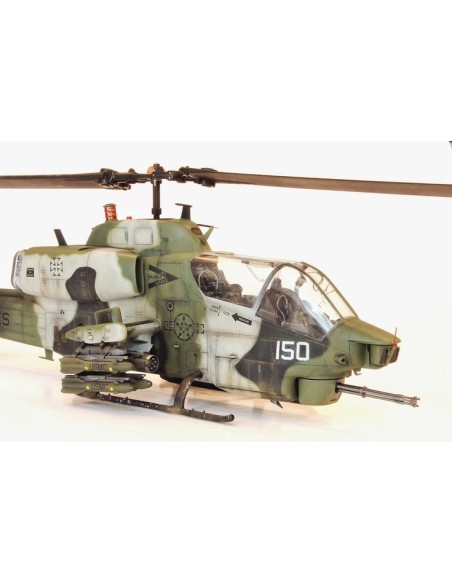 AH-1W Super Cobra