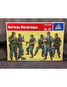 German Paratroopers Green Devils of the 7th Flieger Division