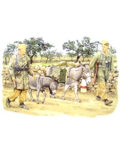 German Fallschirmjager W/ Donkeys
