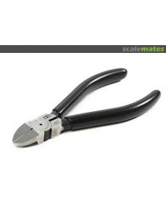 ALICATE DE CORTE PARA PLÁSTICO Y METAL BLANDO 2