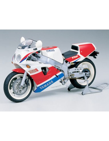 Yamaha FZR750R (OW01)