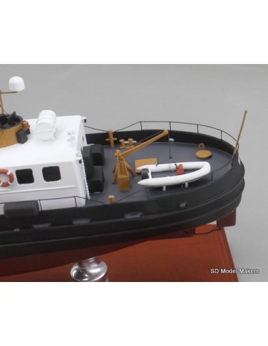 REMOLCADOR DE LA GUARDIA COSTERA  1/72