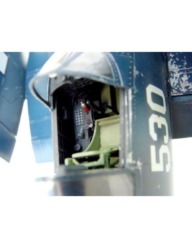 Vought F4U-1D Corsair EXTRAS LEER DESCRIPCION