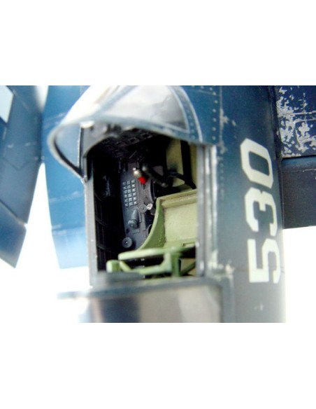 Vought F4U-1D Corsair EXTRAS LEER DESCRIPCION