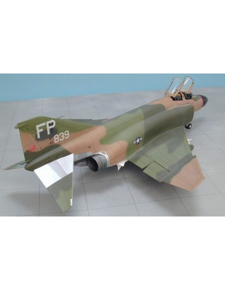 McDonnell F-4C/D Phantom II LEER DESCRIPCION