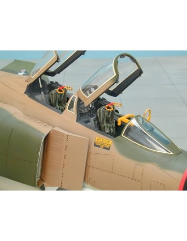 McDonnell F-4C/D Phantom II LEER DESCRIPCION