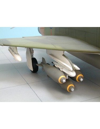 McDonnell F-4C/D Phantom II LEER DESCRIPCION