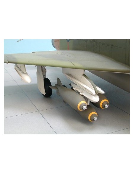 McDonnell F-4C/D Phantom II LEER DESCRIPCION