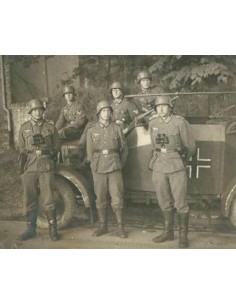 German Funkkraftwagen (Radio-car) Kf.z14 2