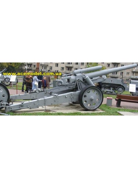 German s.F.H.18 -15cm Schwere Feldhaubitze 18