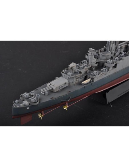 USS Indianapolis CA-35 1945