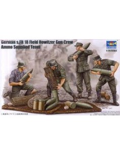 German s.FH 18 Field Howitzer Gun Crew/Ammo Supplied Team