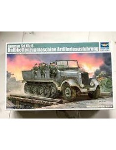German Sd.Kfz. 6 Halbkettenzugmaschine Artillerie Ausführung