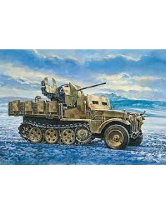 Sd. Kfz.10/5 Demag D7 with FLAK 38